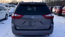 2018 Toyota Sienna LE 7-Passenger FWD with Auto-Access Seat