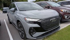 2024 Audi Q4 e-tron quattro Premium Plus 55
