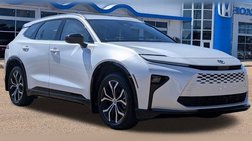 2025 Toyota Crown Signia XLE