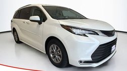 2023 Toyota Sienna XLE 7-Passenger