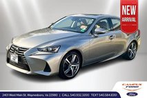 2018 Lexus IS 300 Base