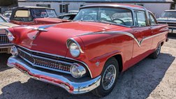 1955 Ford Crown Victoria 2-Door Hardtop