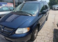 2005 Dodge Grand Caravan SE
