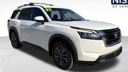 2022 Nissan Pathfinder SV