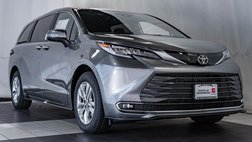 2026 Toyota Sienna Limited 7-Passenger