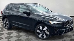 2025 Volvo XC60 T8 Plus Dark Theme