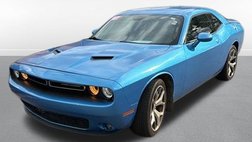 2016 Dodge Challenger SXT Plus