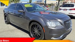 2019 Chrysler 300 Touring L