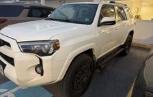 2019 Toyota 4Runner SR5 4WD