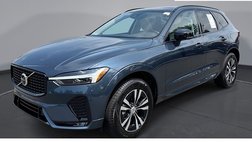 2025 Volvo XC60 B5 Core Dark Theme