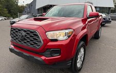 2023 Toyota Tacoma SR