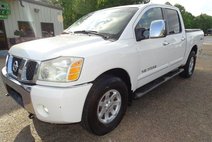 2005 Nissan Titan LE