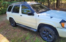 2004 Nissan Pathfinder SE