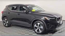 2025 Volvo XC40 B5 Plus Bright Theme