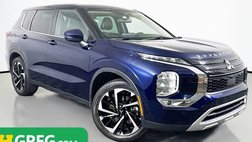 2022 Mitsubishi Outlander Black Edition
