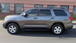 2014 Toyota Sequoia SR5