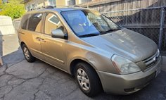 2008 Kia Sedona Base