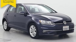 2018 Volkswagen Golf SE