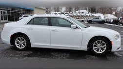 2016 Chrysler 300 Limited