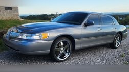 2000 Lincoln Town Car Signature