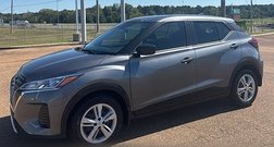 2021 Nissan Kicks S
