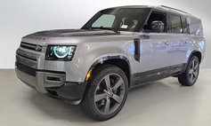 2024 Land Rover Defender 130 P400 Outbound