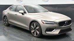 2023 Volvo S60 Recharge T8 Ultimate Bright Theme