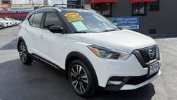 2020 Nissan Kicks SR