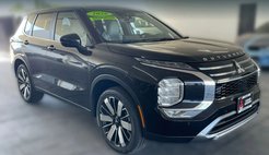 2026 Mitsubishi Outlander LE