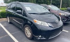 2015 Toyota Sienna XLE 7-Passenger Auto Access Se