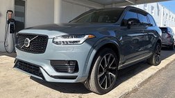 2023 Volvo XC90 Recharge T8 Ultimate Dark Theme