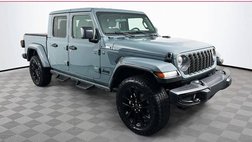 2025 Jeep Gladiator NightHawk