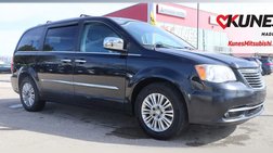 2013 Chrysler Town and Country Limited