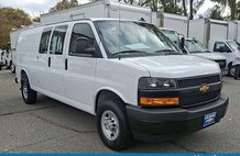 2025 Chevrolet Express 2500