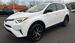 2018 Toyota RAV4 SE