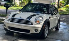 2009 MINI Cooper Clubman Base