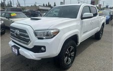 2016 Toyota Tacoma TRD Sport
