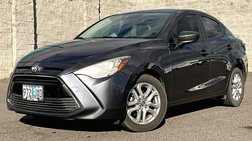 2017 Toyota Yaris iA Base