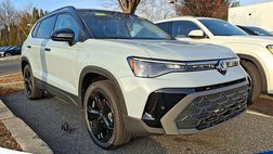 2025 Volkswagen Taos SE Black 4Motion