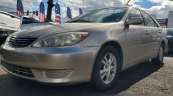 2005 Toyota Camry LE