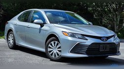 2022 Toyota Camry Hybrid LE