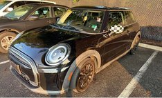 2022 MINI Hardtop 2-Door Hatchback FWD