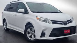2020 Toyota Sienna LE
