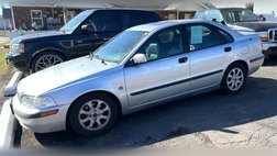 2001 Volvo S40 SE