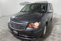 2012 Chrysler Town and Country Touring-L