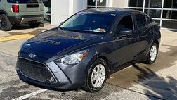 2020 Toyota Yaris L
