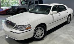 2007 Lincoln Town Car Signature Limited