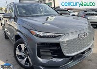 2025 Audi Q6 e-tron quattro Premium Plus