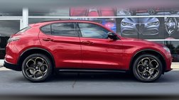 2025 Alfa Romeo Stelvio Intensa