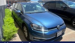 2018 Volkswagen Golf TSI SE